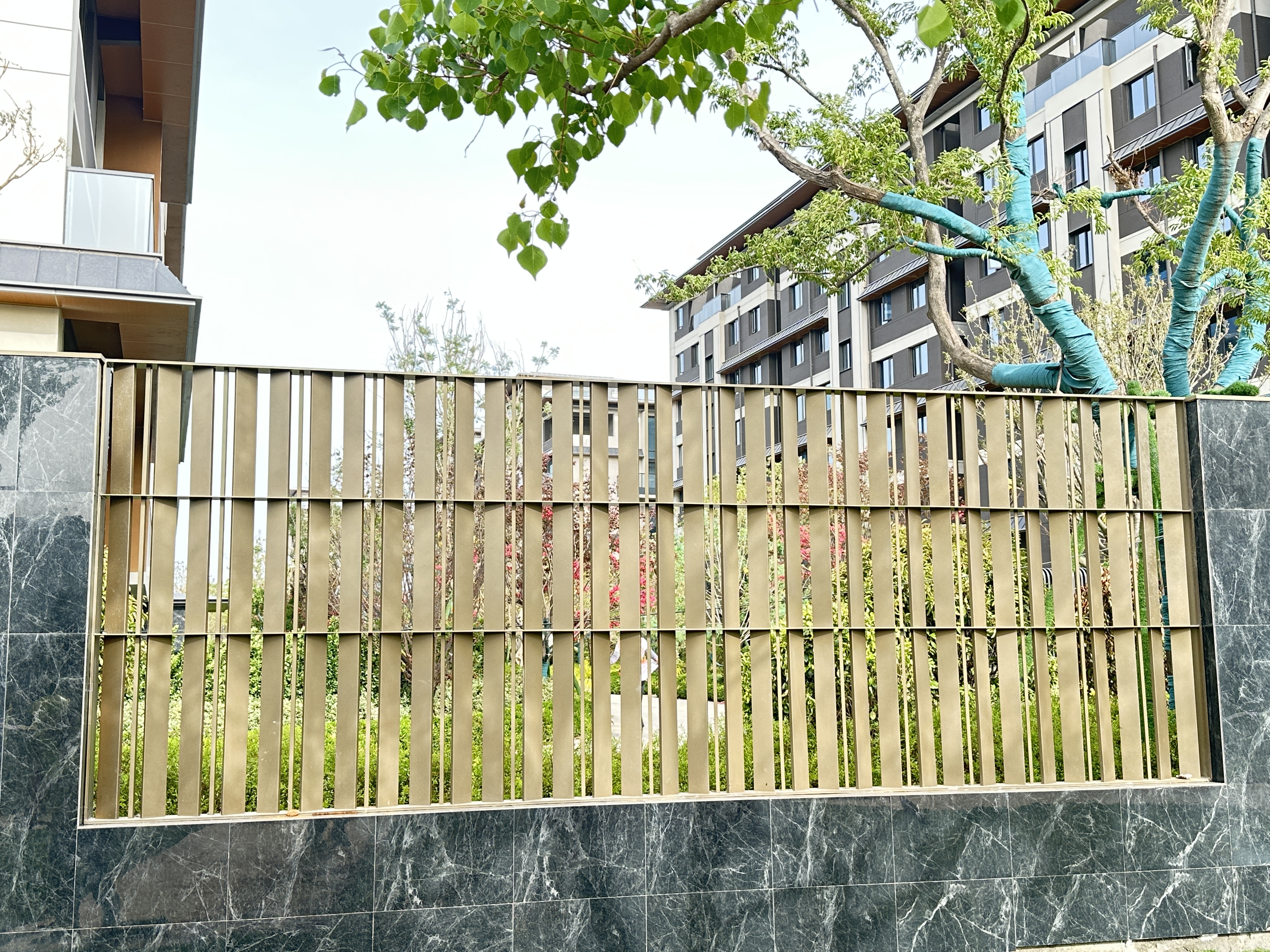 围墙护栏，小区护栏，厂区护栏。